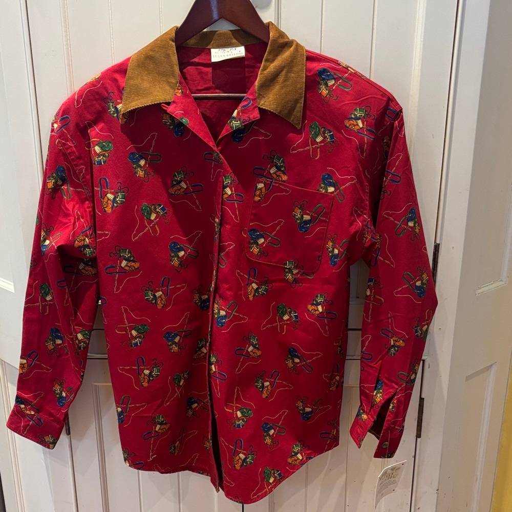 Susan Bristol Red Fishing Shirt NWT 🎣